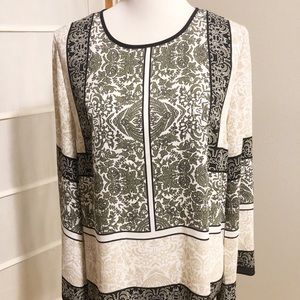 Vince Camuto Blouse, size Medium